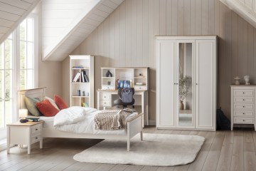 Petra Ay Genç Odası